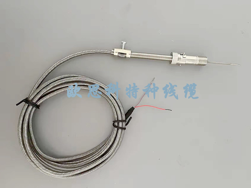 Flexible compression spring thermocouple